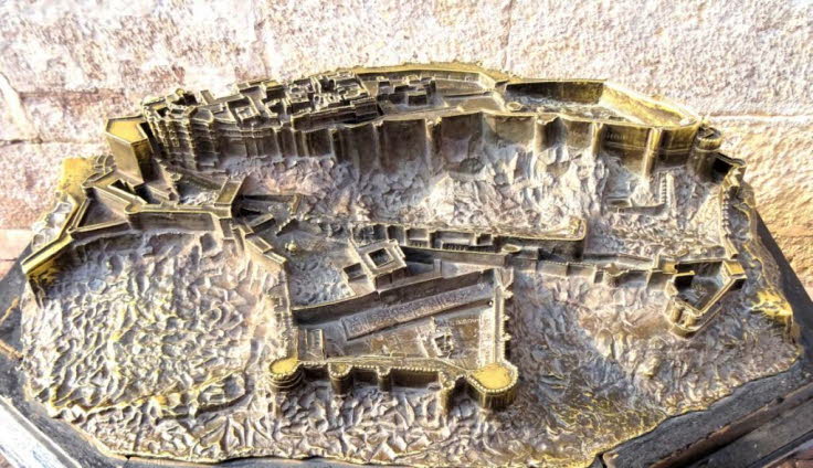 Bronzemodell des Mehrangarh Forts in Jodhpur, Indien
