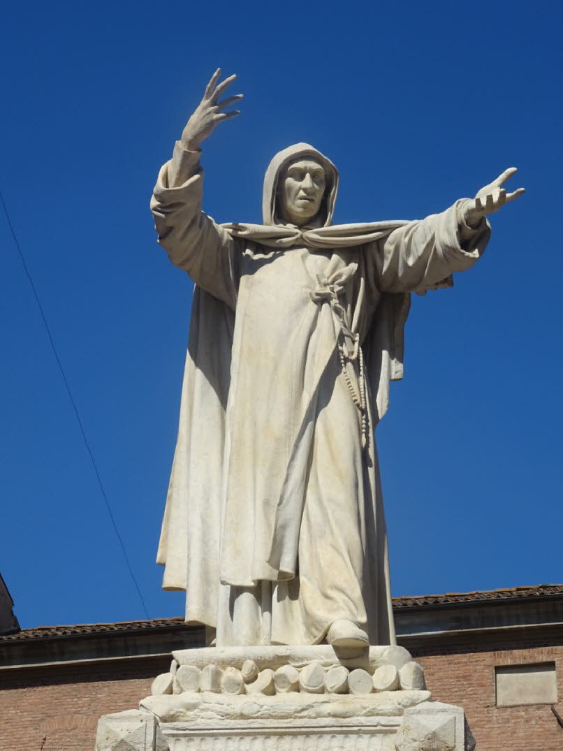 Die Statue ist eine Darstellung von Girolamo Savonarola � und sie ist bewusst so gestaltet, dass sie seine historische Rolle nicht nur zeigt, sondern performativ inszeniert. Wenn man sie genau liest, dr�ckt sie drei Ebenen aus: Predigt, Moralautorit�t und