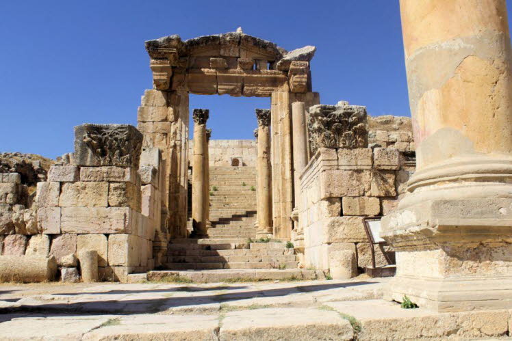 Ruinen des Artemis-Tempels in Jerash	
