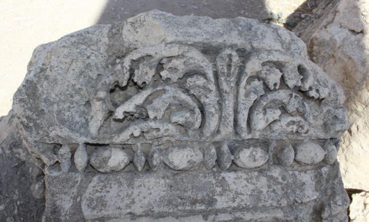 verziertes Steinkapitell einer korinthischen S�ulenordnung