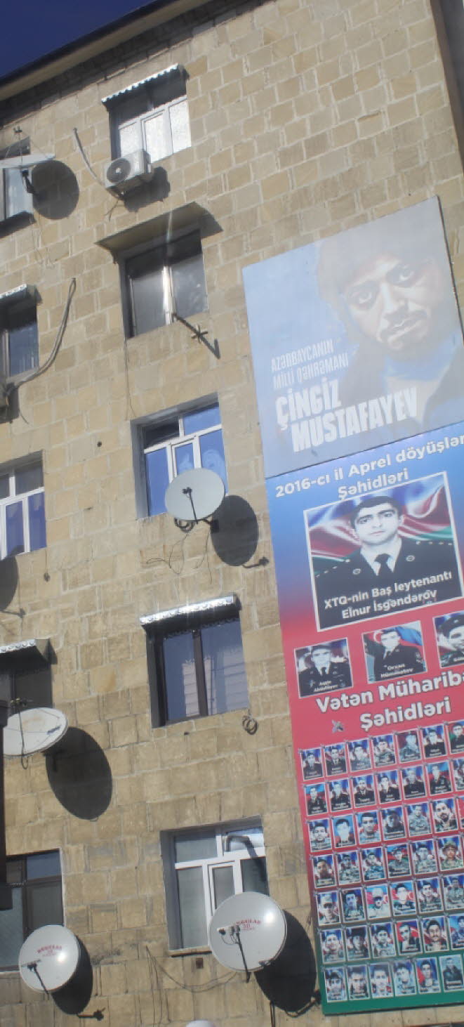 Aserbaidschanische Kriegsverbrechen: Am 4. Oktober 2020 erklrte die armenische Regierung, Aserbaidschan habe Streubomben gegen Wohngebiete in Stepanakert eingesetzt. Ein Ermittler von Amnesty International verurteilte dies. In einem Bericht von Amnesty I|