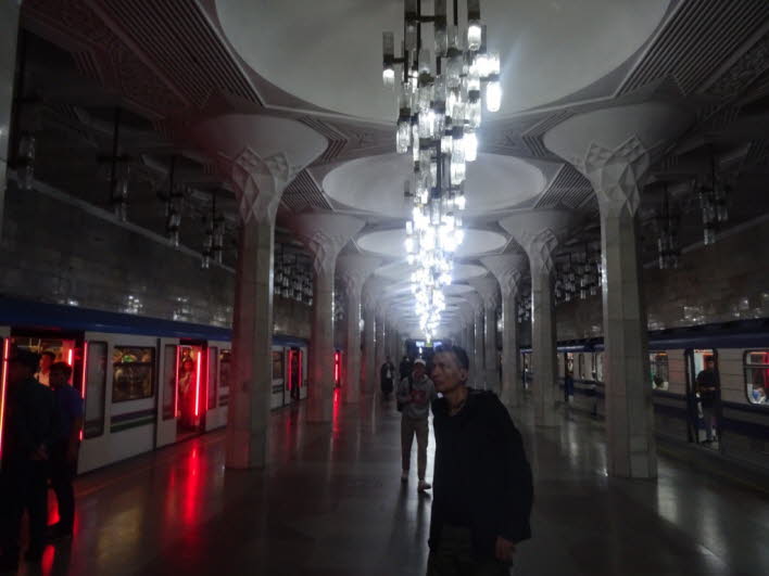 Metro Taschkent: In der Sowjetunion bekam jede Stadt mit ber 2 Millionen Einwohnern eine Metro.
