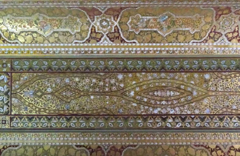 Wandverzierungen stammen aus dem Junagarh Fort in Bikaner