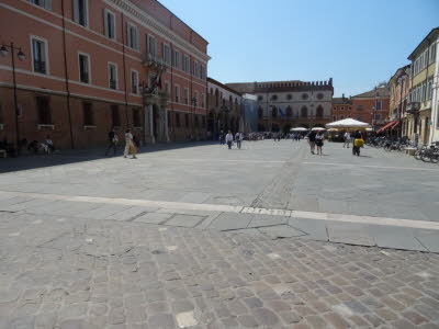 Piazza del Popolo, das Herz von Ravenna