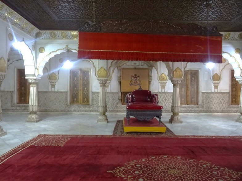 opulenter Innenraum im Junagarh Fort